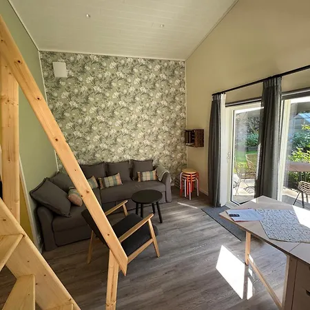 Chalet Tinyhouse With A Waterfall View *