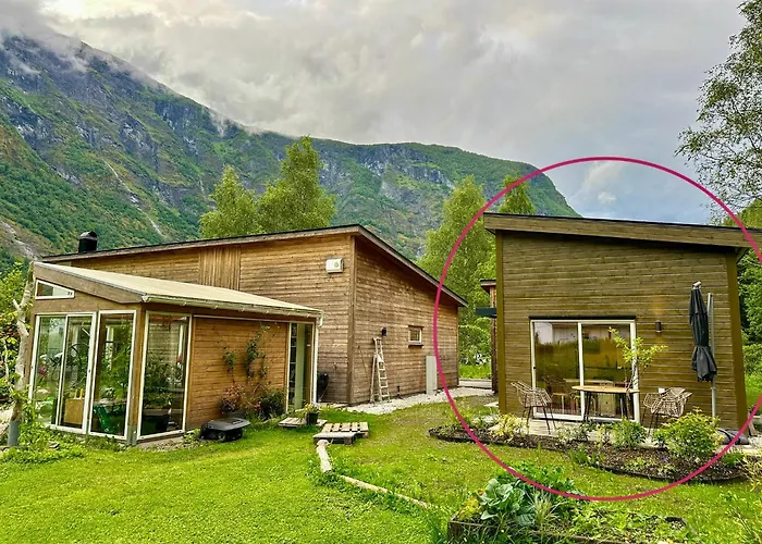 Chalet Tinyhouse With A Waterfall View *