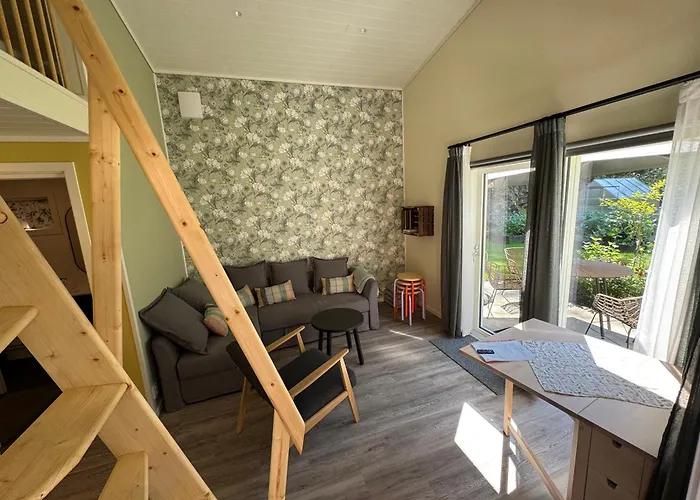 Chalet Tinyhouse With A Waterfall View *